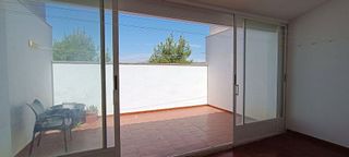 Casa adosada en venta en Tobarra
