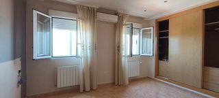 Casa adosada en venta en Tobarra