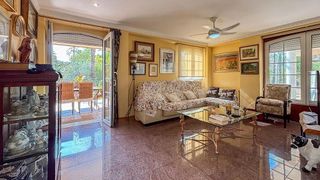 Chalet en venta en Alzabares en Elche