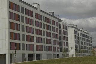 Local comercial en alquiler en Salburua en Vitoria-Gasteiz
