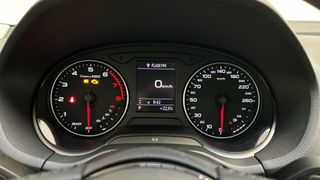 Audi Q2 design 35 TFSI 110 kW (150 CV) S tronic