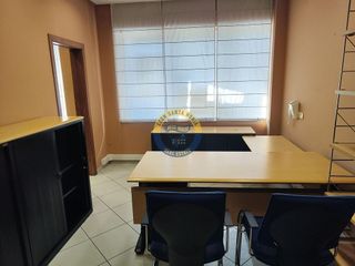 Oficina en alquiler en La Chantría - La Lastra en León