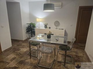 Piso en alquiler en Centro en Murcia
