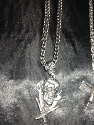 Collar de oro y plata con colgantes 20€ cada uno