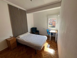 Piso en venta en San Lázaro - Otero - Villafría en Oviedo
