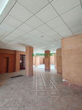 Local comercial en venta en Bargas
