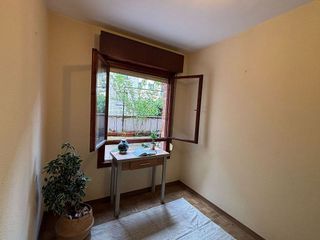 Piso en venta en Milán - Pumarín - Teatinos en Oviedo