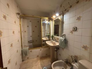 Piso en venta en Milán - Pumarín - Teatinos en Oviedo