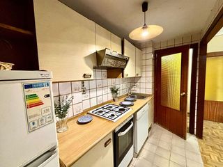 Piso en venta en Milán - Pumarín - Teatinos en Oviedo