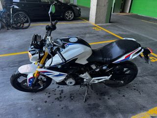 BMW G 310 R Blanca