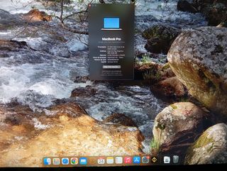 MacBook Pro 13 2017 i5 3.1GHz y pantalla Apple 27"
