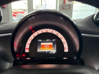 Smart ForFour EQ electric drive 60 kW (82 CV)