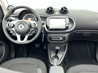 Smart ForTwo Cabrio EQ 60 kW (82 CV)