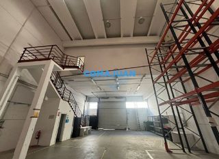 Nave industrial en alquiler en Llinars del Valles