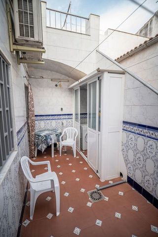 Casa adosada en venta en Linares