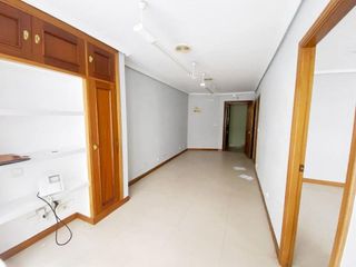Oficina en alquiler en Centro en Torrelavega