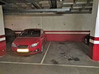 Garaje en alquiler en Ciudad Naranco en Oviedo