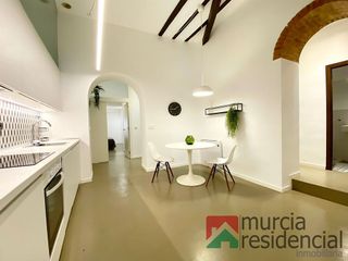 Piso en alquiler en Centro en Murcia