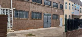 Nave industrial en alquiler en Santa Cruz - Industria - Polígono Campollano en Albacete