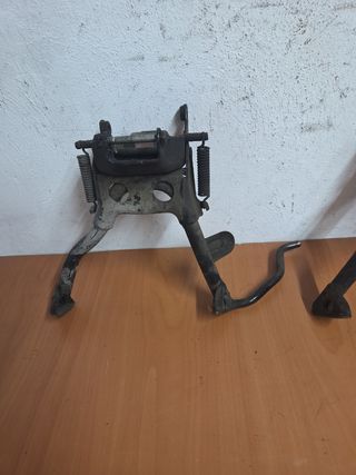 Caballete Piaggio NRG