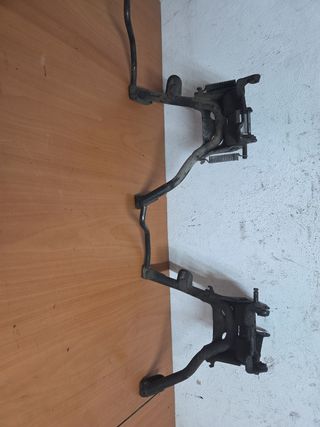 Caballete Piaggio NRG