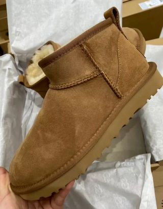 Botas UGG Beige/Marrón Talla [Talla]