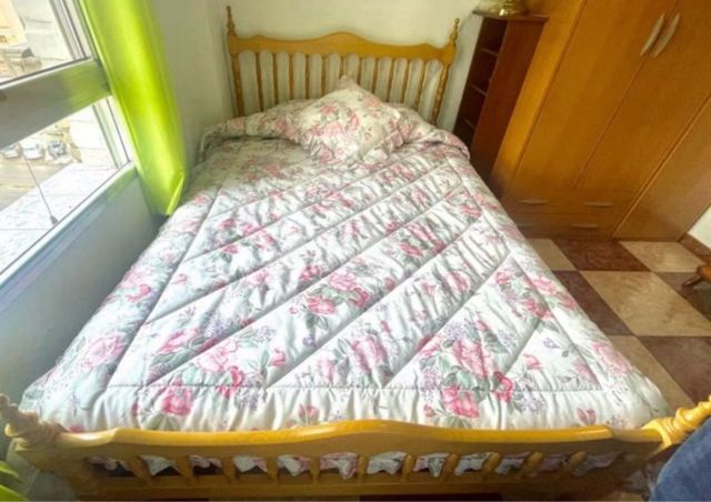 Cama 1.30 con somier y colchón