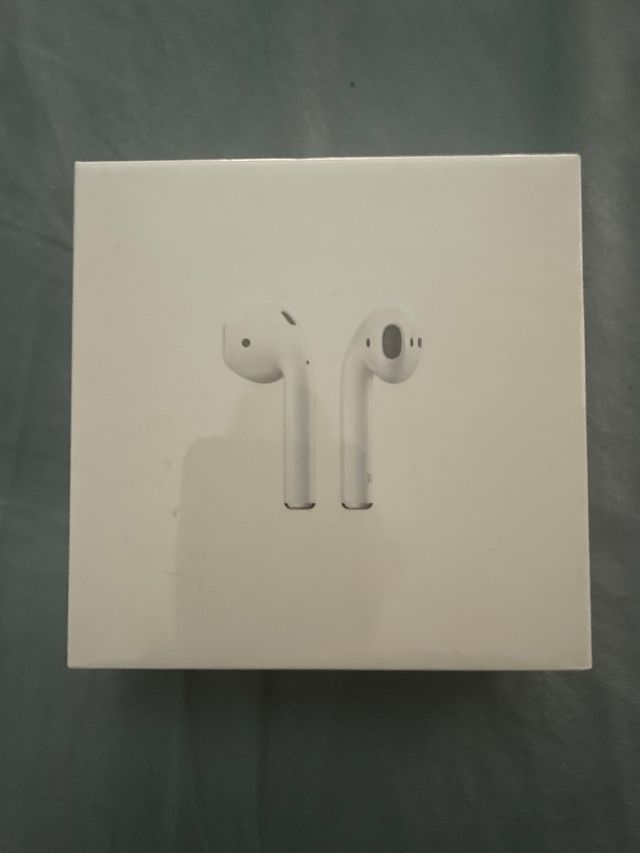 Airpods Apple sin estrenar con plástico