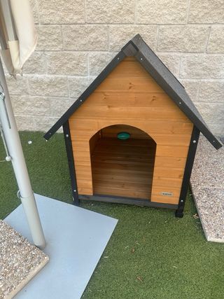 Caseta para perro de madera grande 
