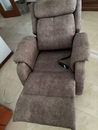 Sedia reclinabile per anziani