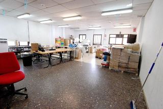 Nave industrial en alquiler en Centre en Prat de Llobregat, El