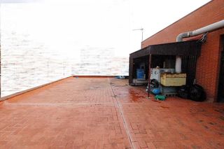 Nave industrial en alquiler en Centre en Prat de Llobregat, El
