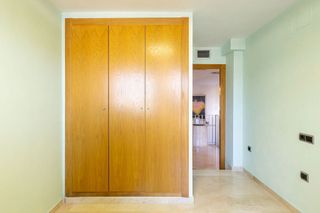 Casa adosada en venta en La Malva-rosa en Valencia