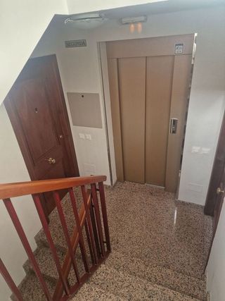 Piso en alquiler en Plaza de Toros - Santa Rita en Almería