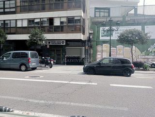 Garaje en alquiler en O Berbés - Peniche en Vigo