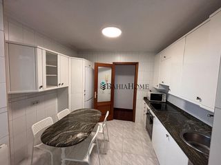 Piso en alquiler en General Dávila en Santander