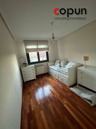 Piso en alquiler en Montecerrao en Oviedo