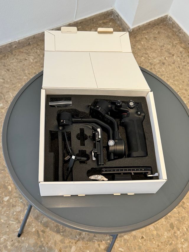 DJI RSC 2 Gimbal Estabilizador