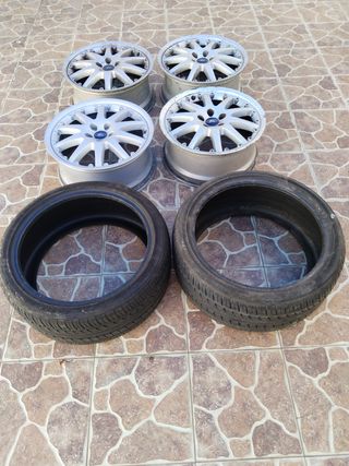 Llantas Ford 18