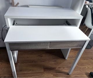 Mesa escritorio blanca y madera