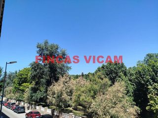 Piso en venta en San José en Huesca