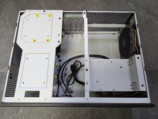 Torre Silverstone Grandia SST-GD05B-USB3.0 mATX