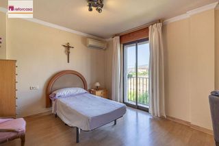 Chalet en venta en Gójar