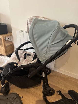Carrito Bugaboo Bee 5 con capazo y accesorios