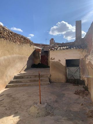 Casa adosada en venta en Tobarra