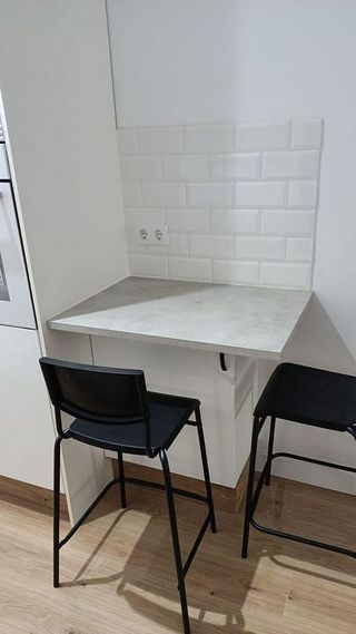 Piso en alquiler en Os Mallos - San Cristóbal en Coruña (A)