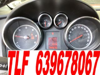 Opel Astra 2012