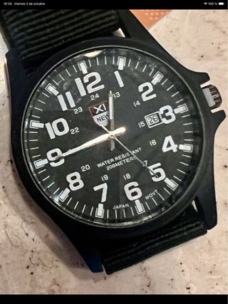 Reloj XI Cuarzo estilo militar.