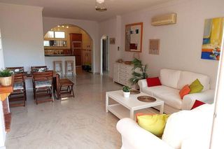 Piso en venta en Calahonda en Mijas