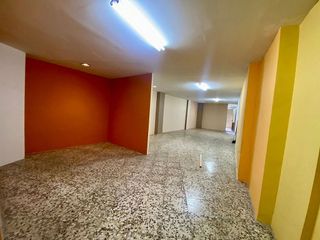 Local comercial en venta en Universidad en Ciudad Real